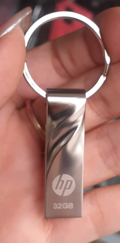 فلش 32 گیگ اچ پی